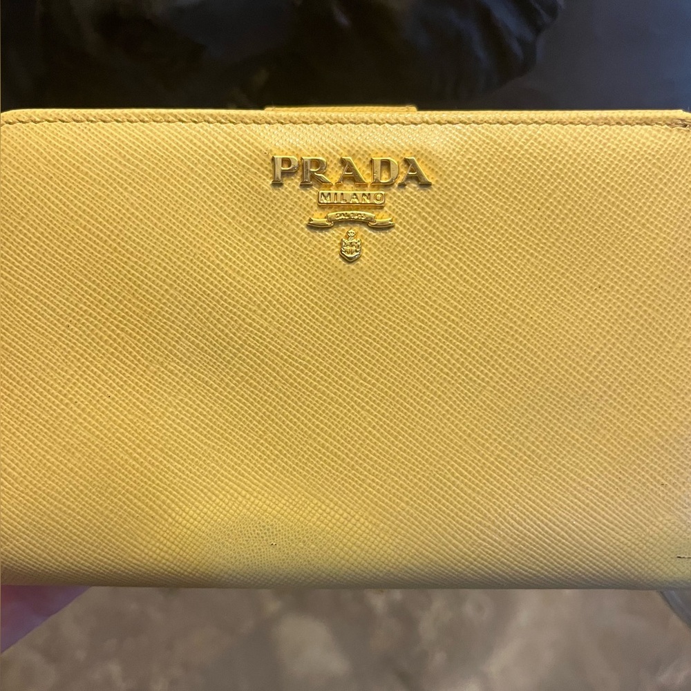 Prada Yellow Saffiano Leather Wallet with Gold Logo - Picture 3 of 16